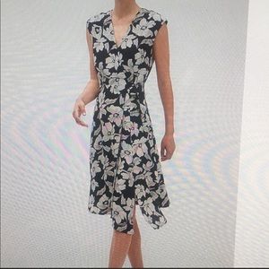 Banana Republic Factory floral print midi wrap dress